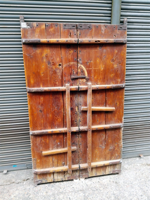 puerta 2hojas asia china madera hierro 210x64_5-130x4_5-8 1u